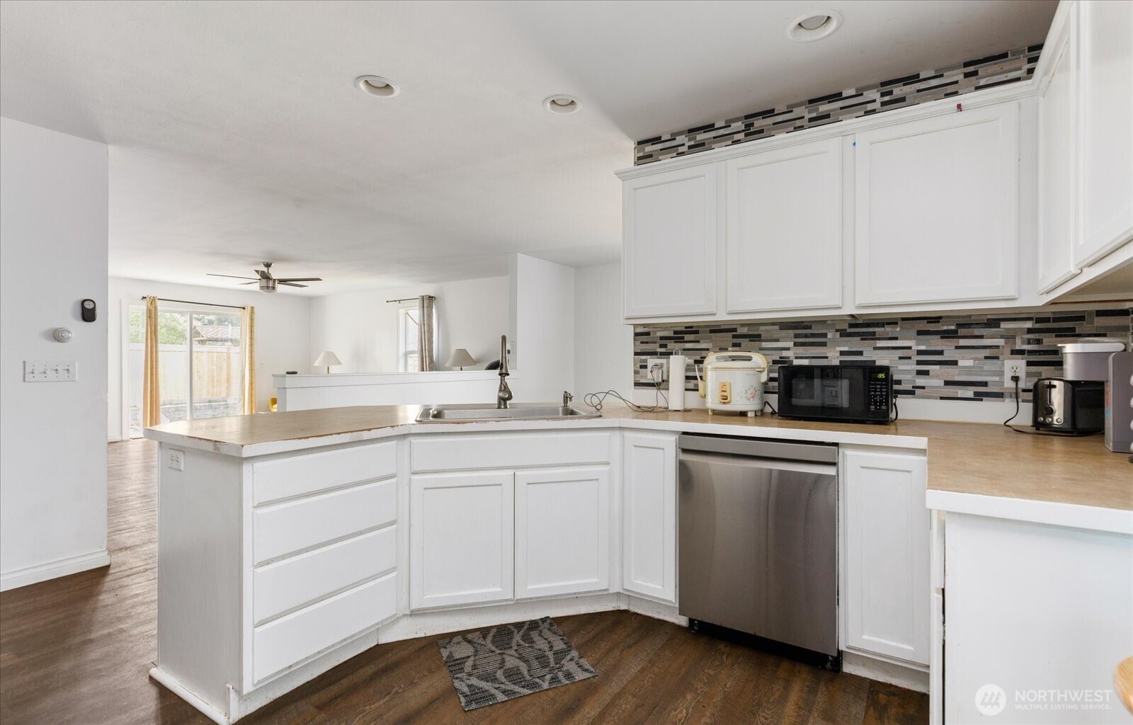 1853 SW Olive St. , Oak Harbor, WA 98277