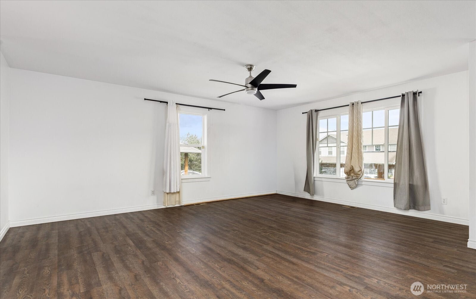 1853 SW Olive St. , Oak Harbor, WA 98277