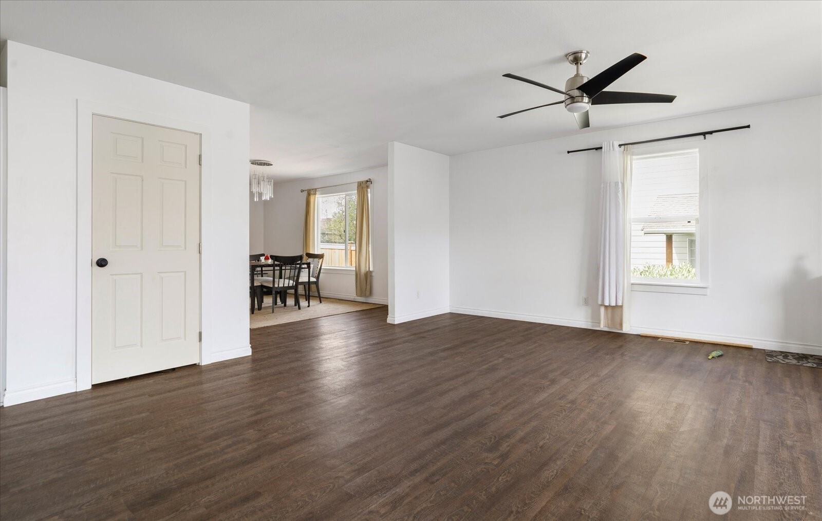 1853 SW Olive St. , Oak Harbor, WA 98277