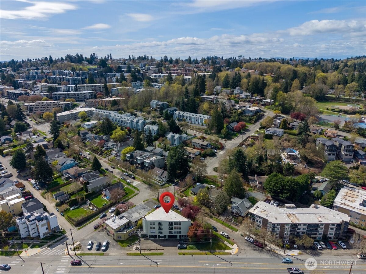 4000 24th Avenue W #202, Seattle, WA 98199