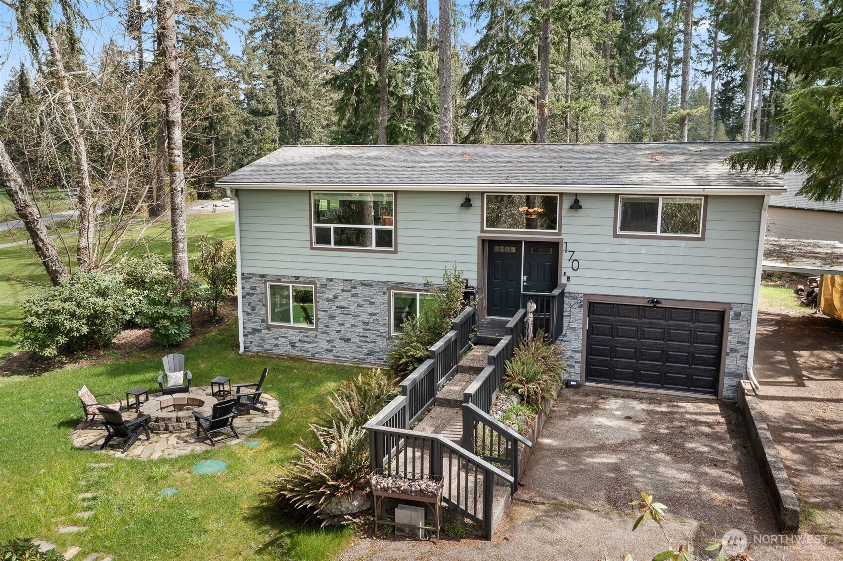 170 E Country Club Drive N, Union, WA 98592