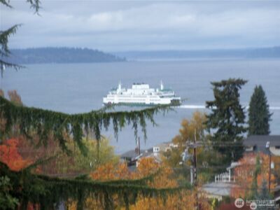 660 Campbell Avenue , Mukilteo, WA 98275