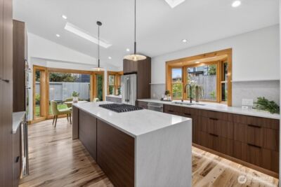 1620 171st Avenue NE, Bellevue, WA 98008 - Photo 11