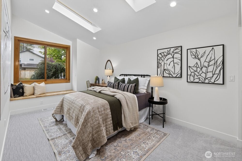 1620 171st Avenue NE, Bellevue, WA 98008