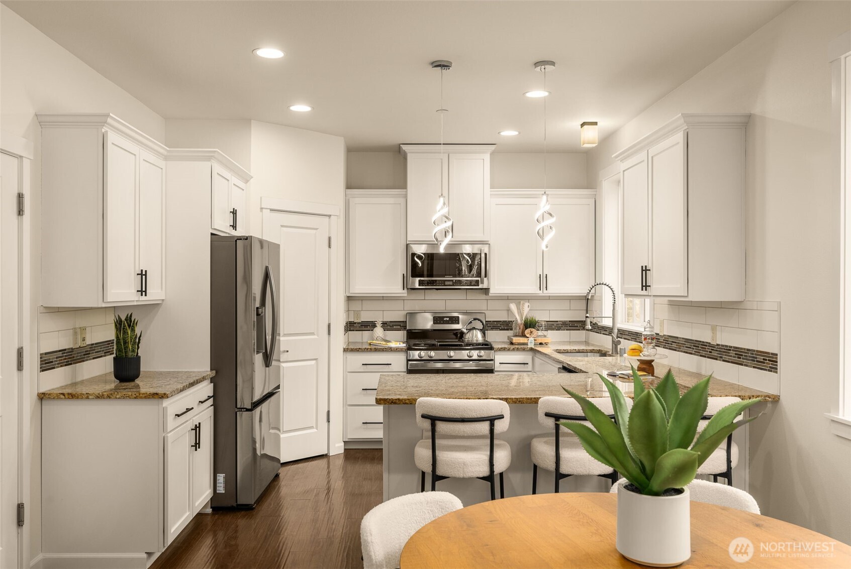 7614 NE 169th Lane , Kenmore, WA 98028