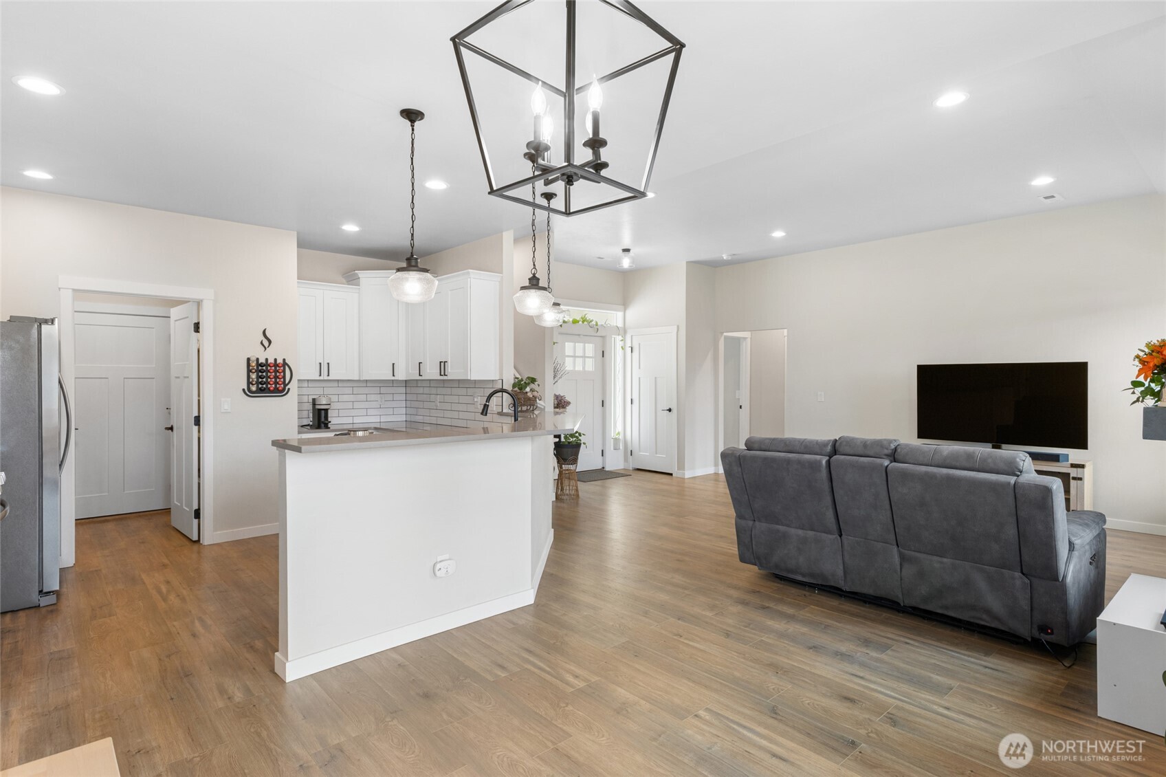9386 Albert Way SE, Moses Lake, WA 98837