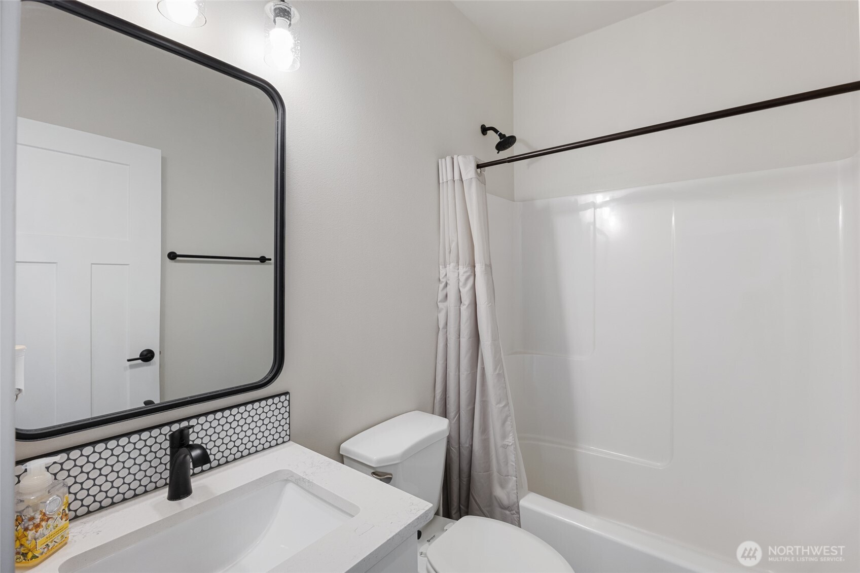 9386 Albert Way SE, Moses Lake, WA 98837