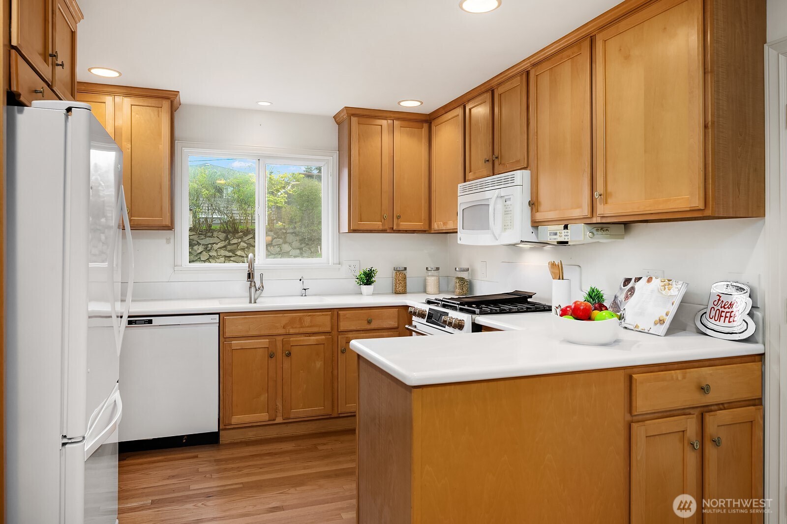 3003 50th Avenue SW, Seattle, WA 98116