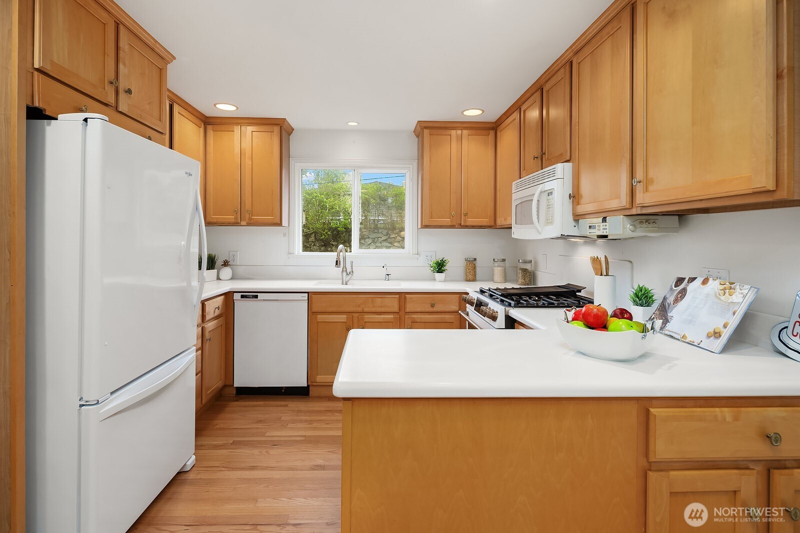 3003 50th Avenue SW, Seattle, WA 98116