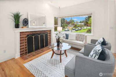 3003 50th Avenue SW, Seattle, WA 98116 - Photo 2