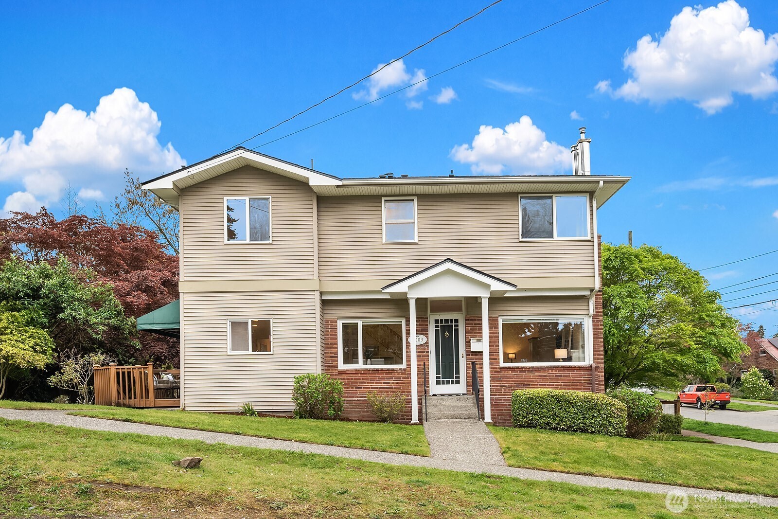 3003 50th Avenue SW, Seattle, WA 98116