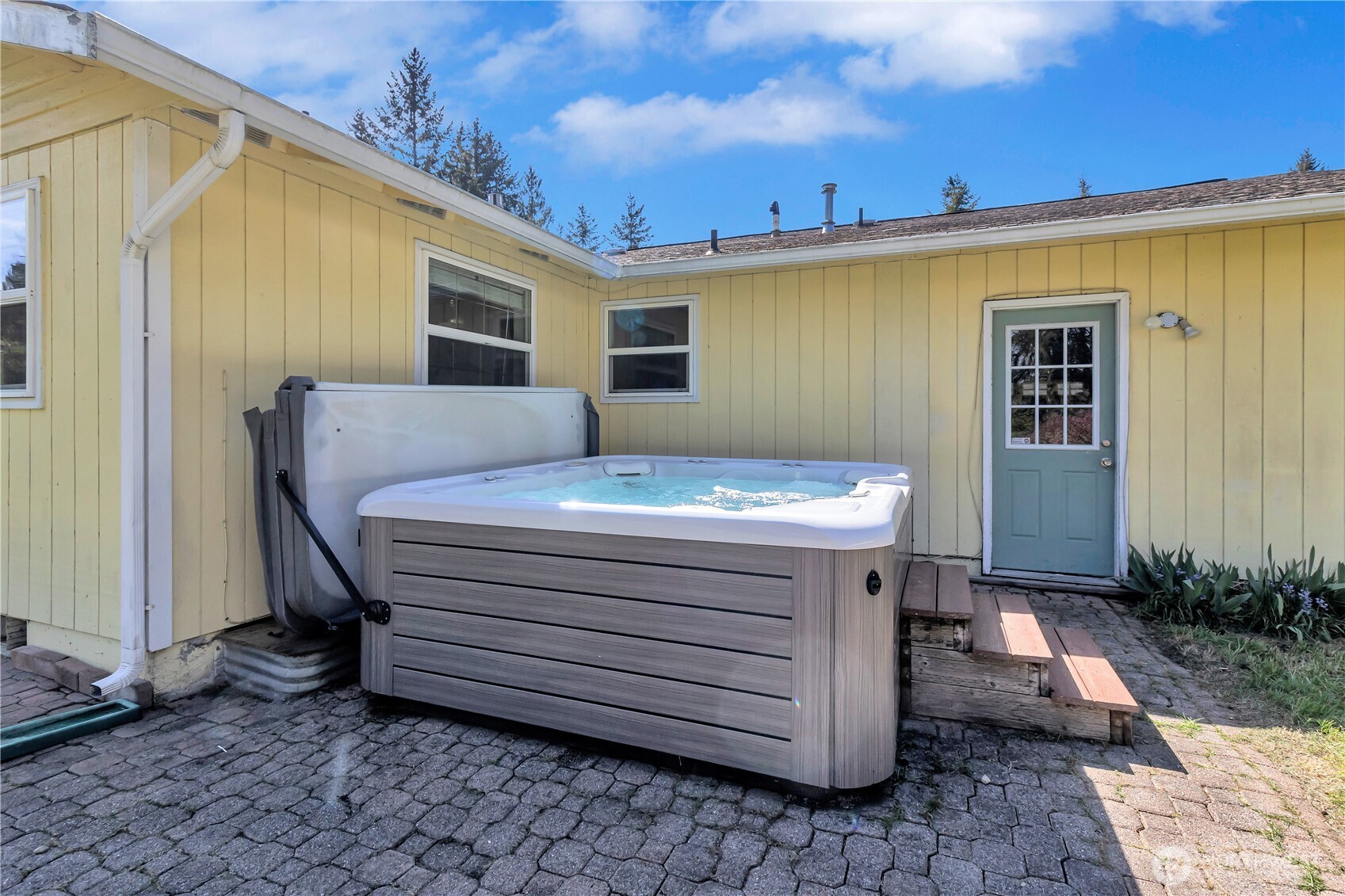 8509 58th Avenue SE, Olympia, WA 98513