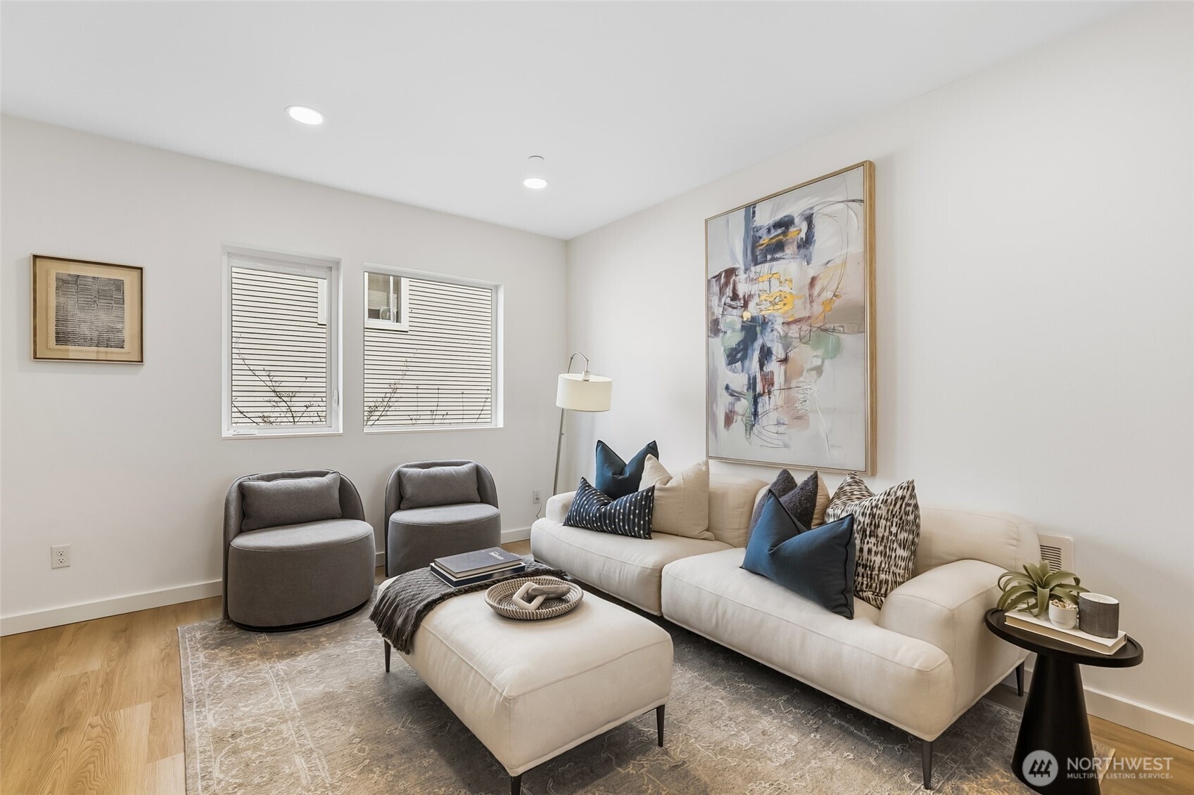 12524 15th Avenue NE #B, Seattle, WA 98125