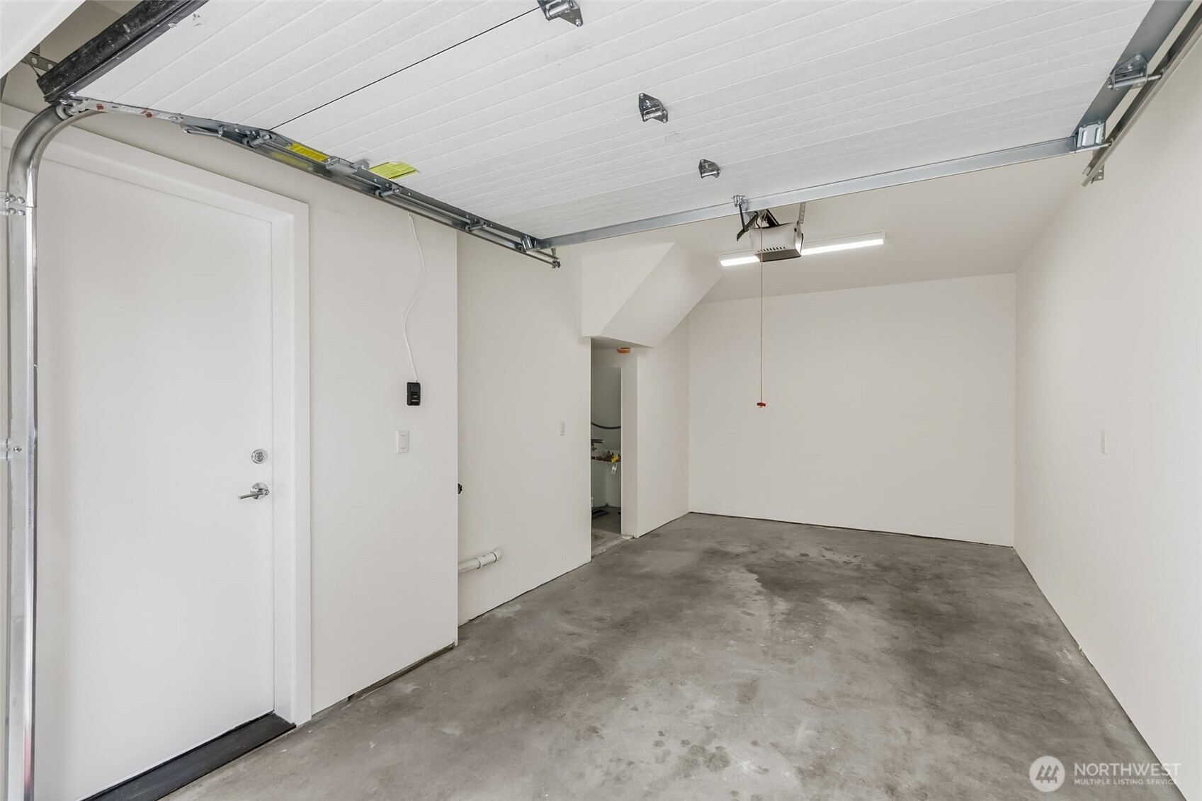 12524 15th Avenue NE #B, Seattle, WA 98125