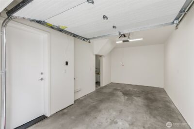 12524 15th Avenue NE #B, Seattle, WA 98125 - Photo 24