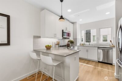 12524 15th Avenue NE #B, Seattle, WA 98125 - Photo 6