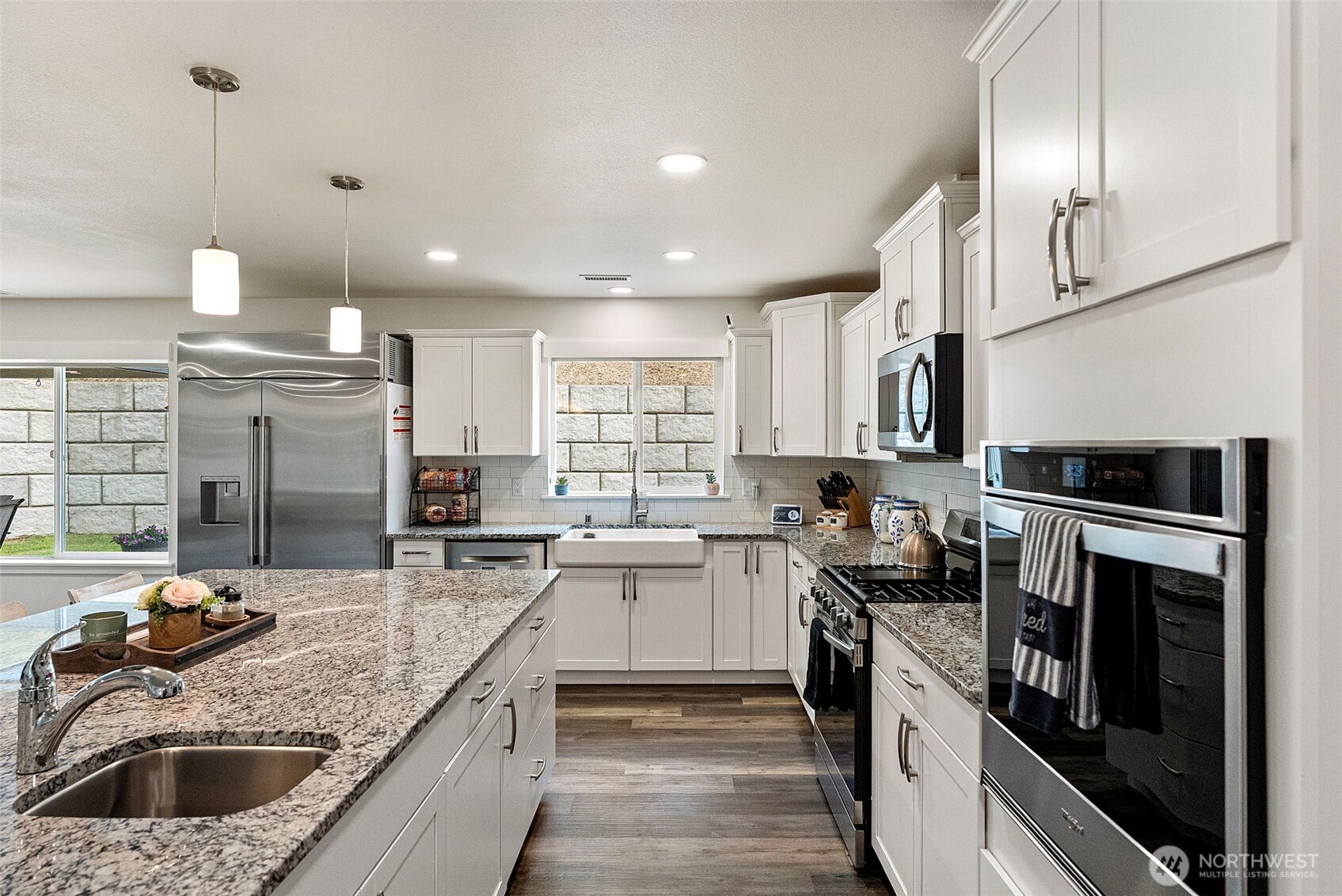 9611 W Belfair Valley Road , Bremerton, WA 98312