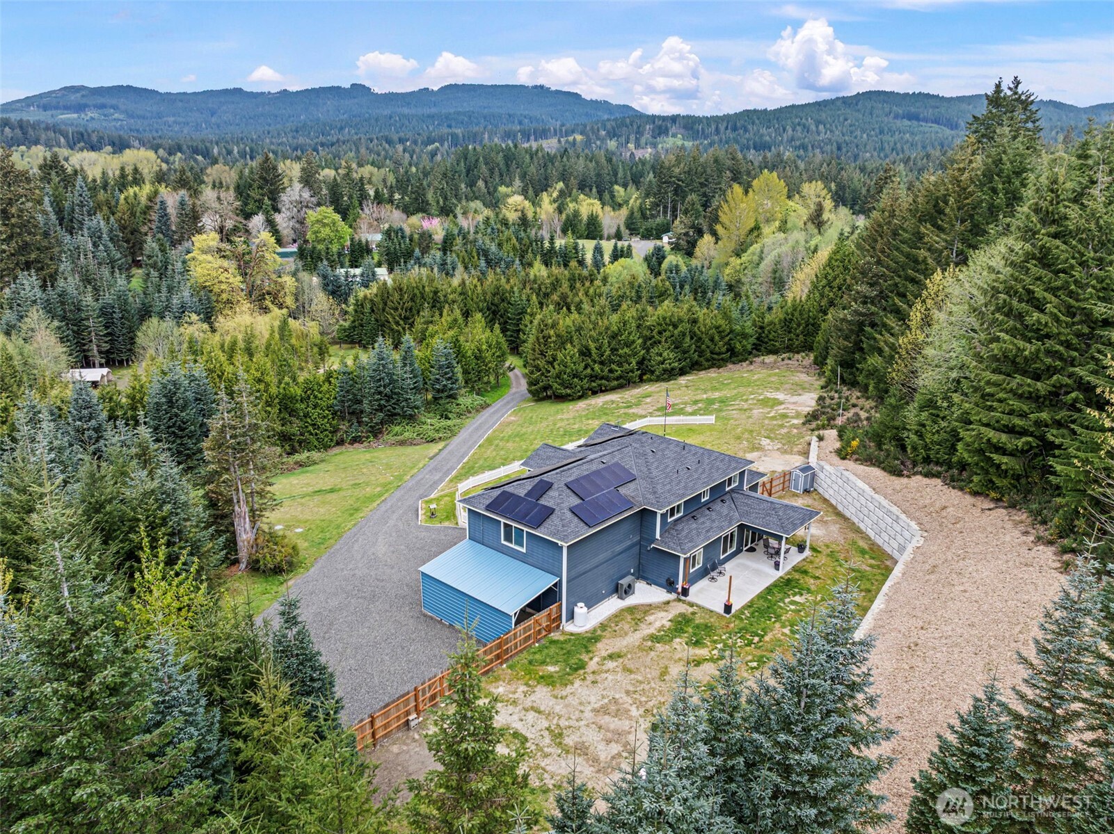 9611 W Belfair Valley Road , Bremerton, WA 98312