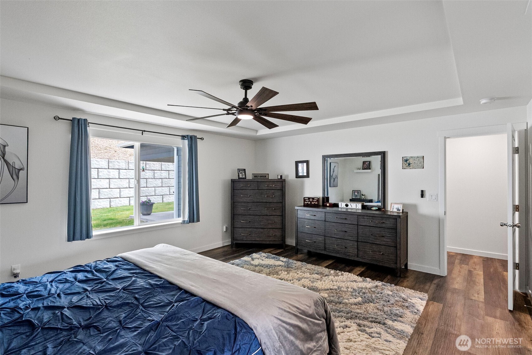 9611 W Belfair Valley Road , Bremerton, WA 98312