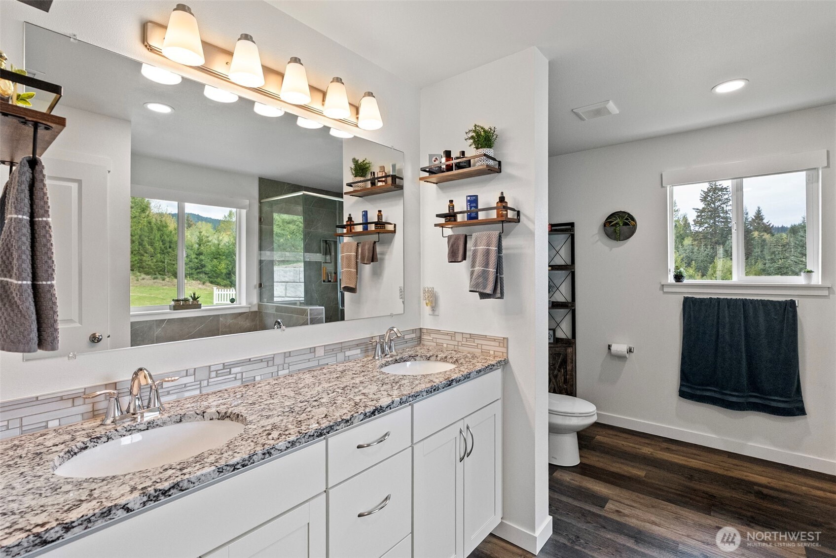 9611 W Belfair Valley Road , Bremerton, WA 98312