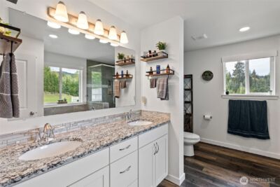 9611 W Belfair Valley Road , Bremerton, WA 98312 - Photo 22