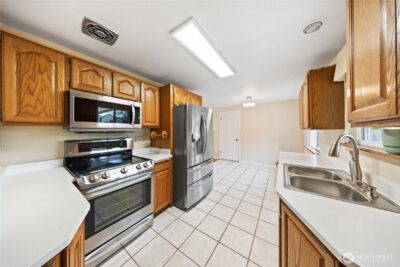 1106 26th Street SE, Auburn, WA 98002 - Photo 11
