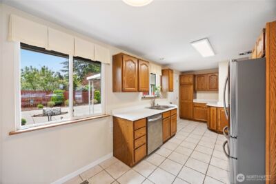 1106 26th Street SE, Auburn, WA 98002 - Photo 8
