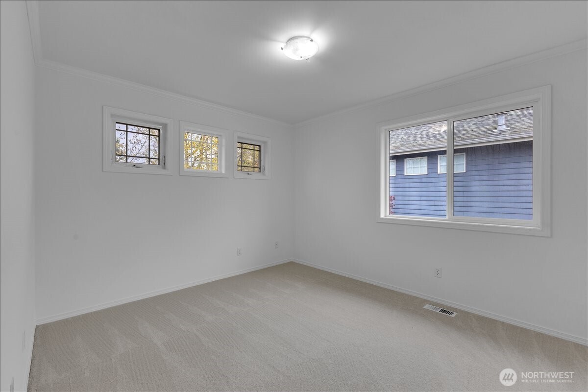 12421 NE 103rd Place , Kirkland, WA 98033