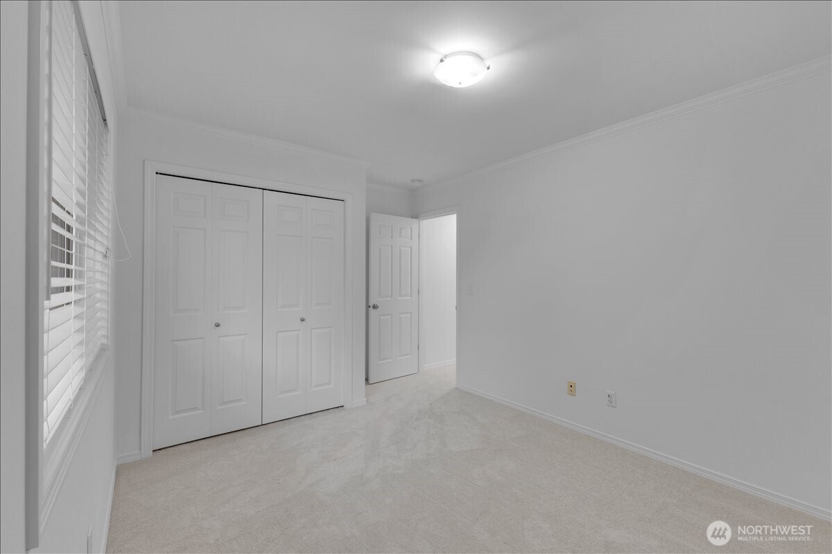 12421 NE 103rd Place , Kirkland, WA 98033