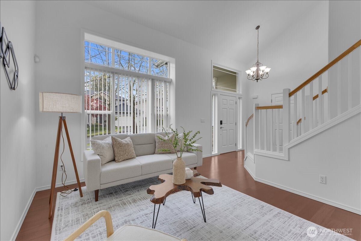 12421 NE 103rd Place , Kirkland, WA 98033