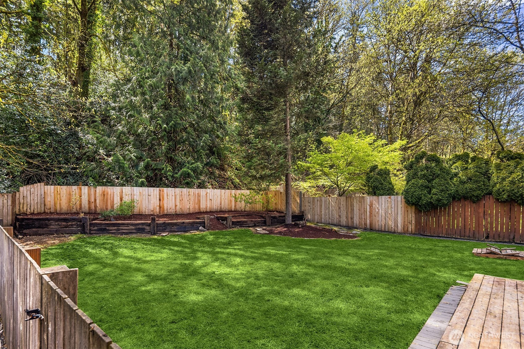 2509 NE 178th Street , Lake Forest Park, WA 98155
