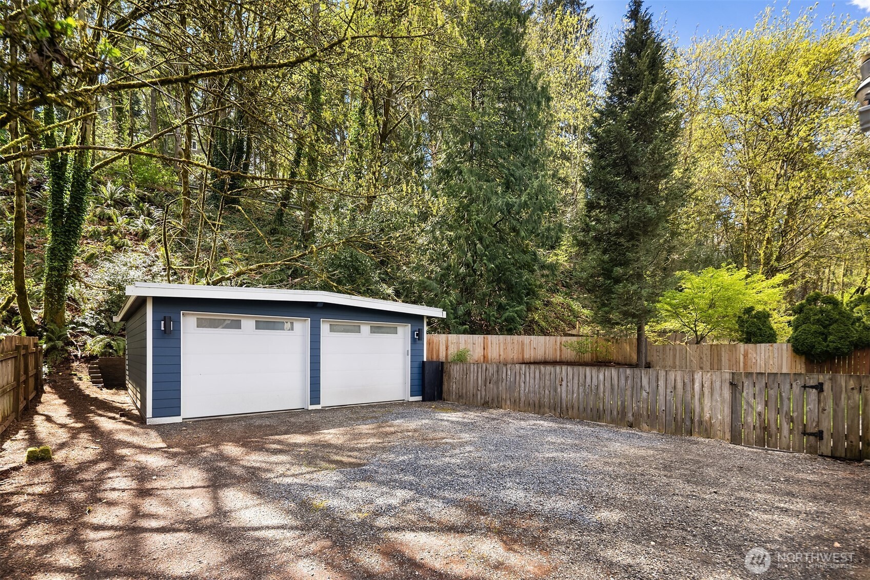 2509 NE 178th Street , Lake Forest Park, WA 98155