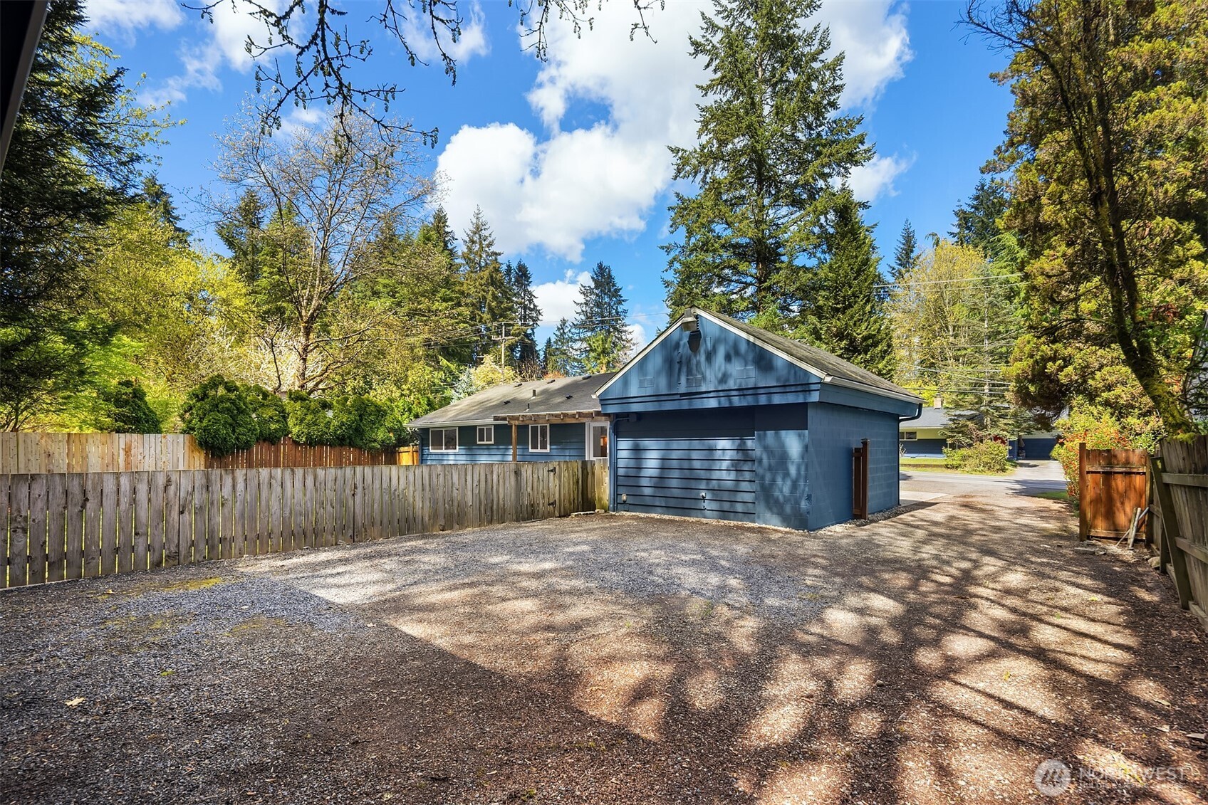2509 NE 178th Street , Lake Forest Park, WA 98155