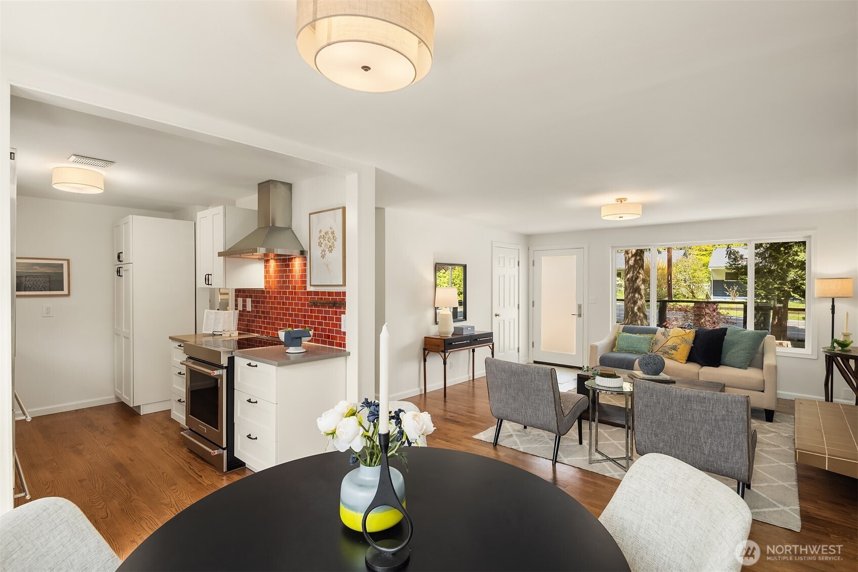 2509 NE 178th Street , Lake Forest Park, WA 98155