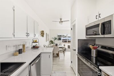2364 Fairview Avenue E #8, Seattle, WA 98102 - Photo 8