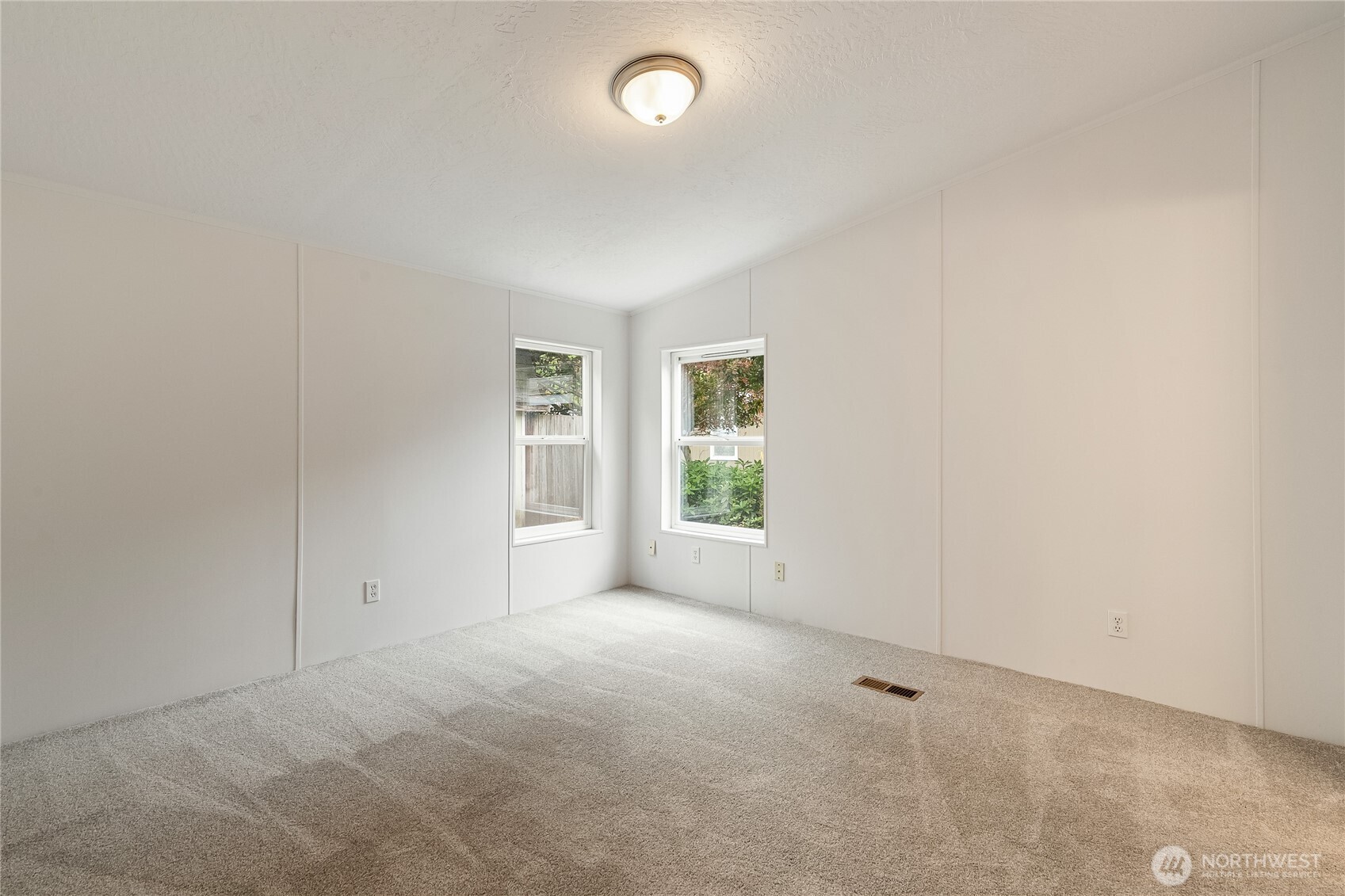 2350 Douglas Road #39, Ferndale, WA 98248
