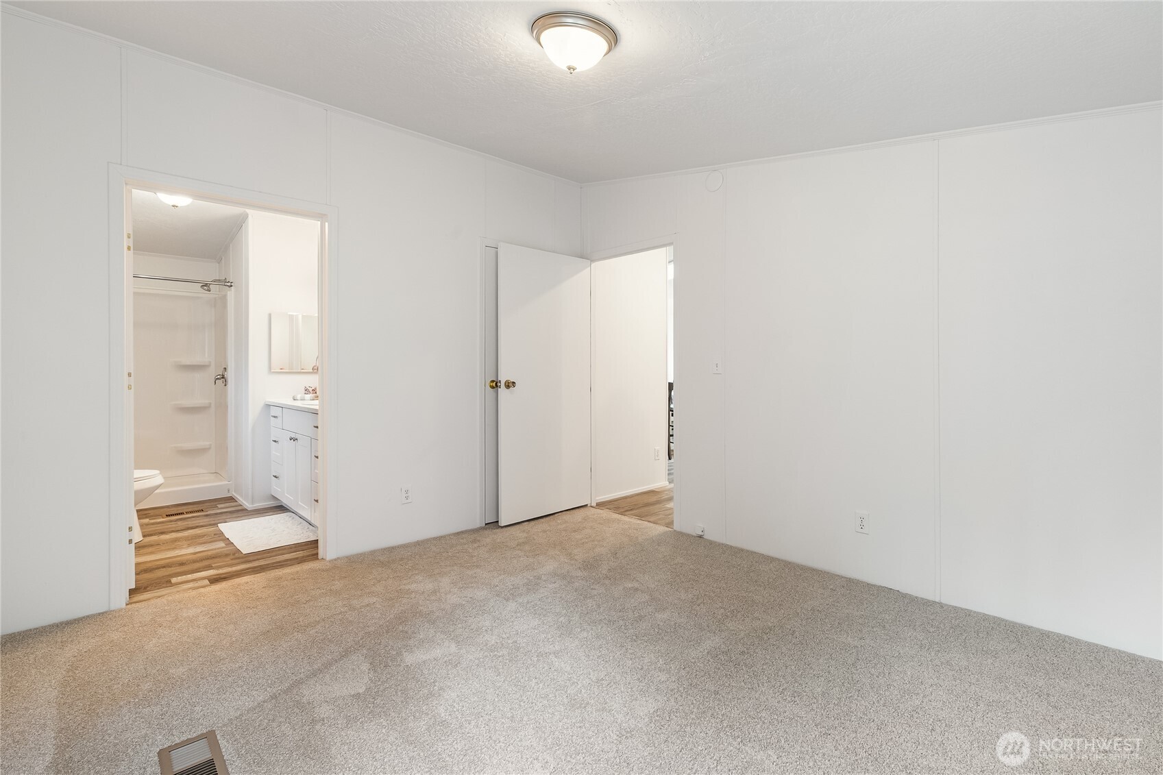 2350 Douglas Road #39, Ferndale, WA 98248