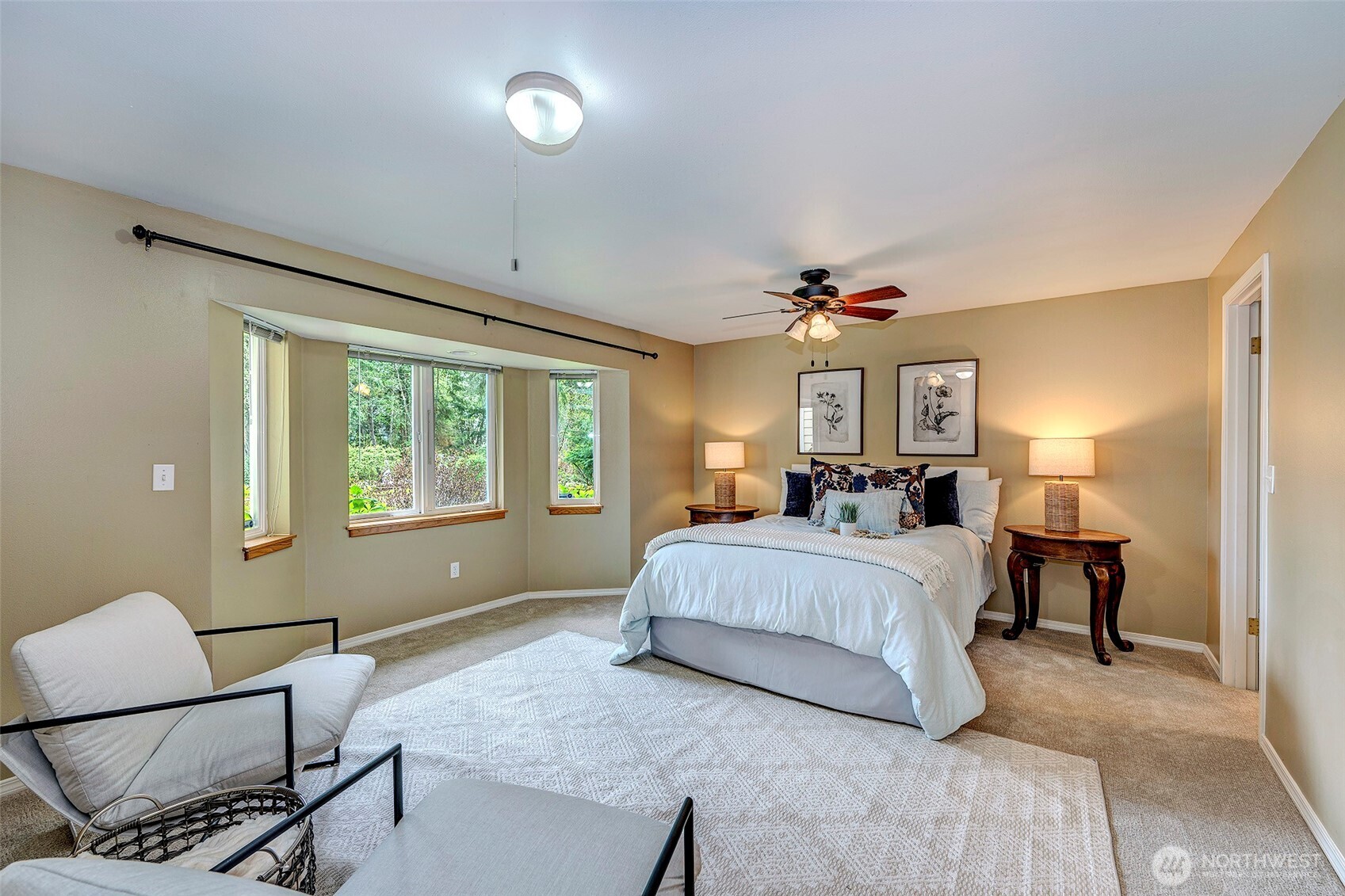 257 Dawn Crest Place , Camano Island, WA 98282