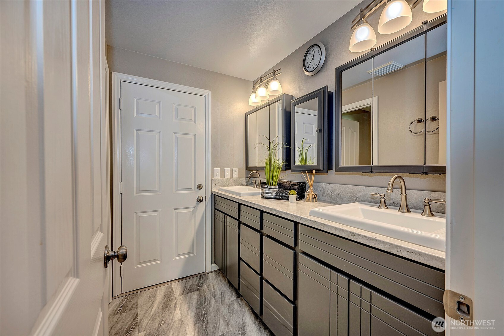 257 Dawn Crest Place , Camano Island, WA 98282