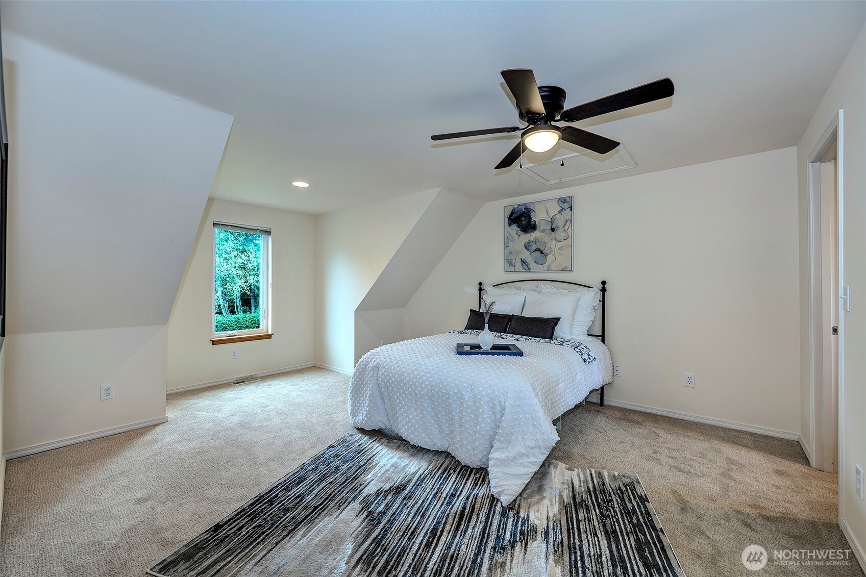257 Dawn Crest Place , Camano Island, WA 98282