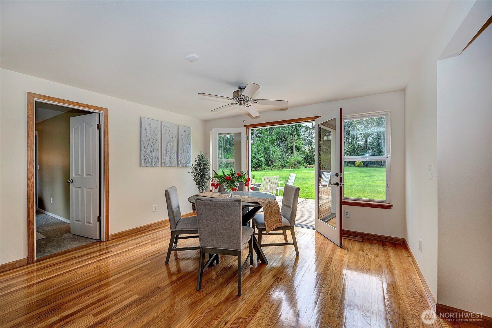 257 Dawn Crest Place , Camano Island, WA 98282