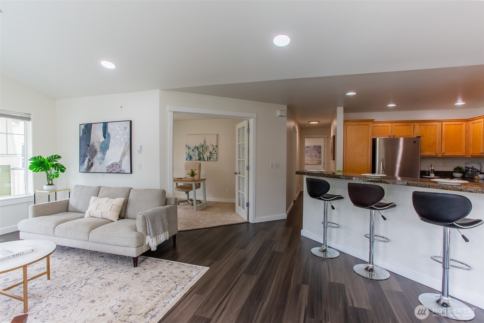 10620 221st Lane NE #203, Redmond, WA 98053