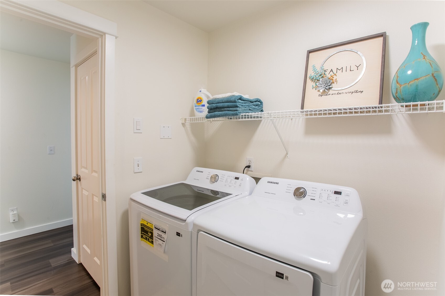 10620 221st Lane NE #203, Redmond, WA 98053
