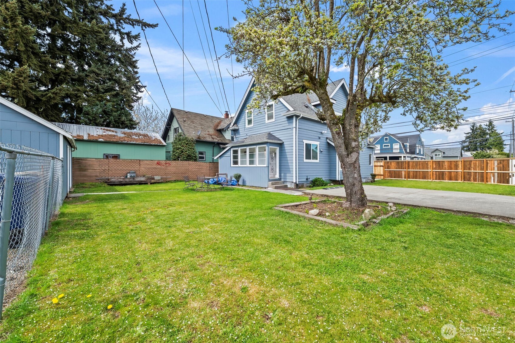 2204 S 12th Street , Tacoma, WA 98405