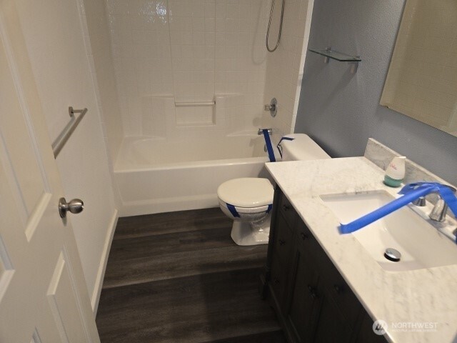 9715 26th Avenue SW #202, Seattle, WA 98106-2600