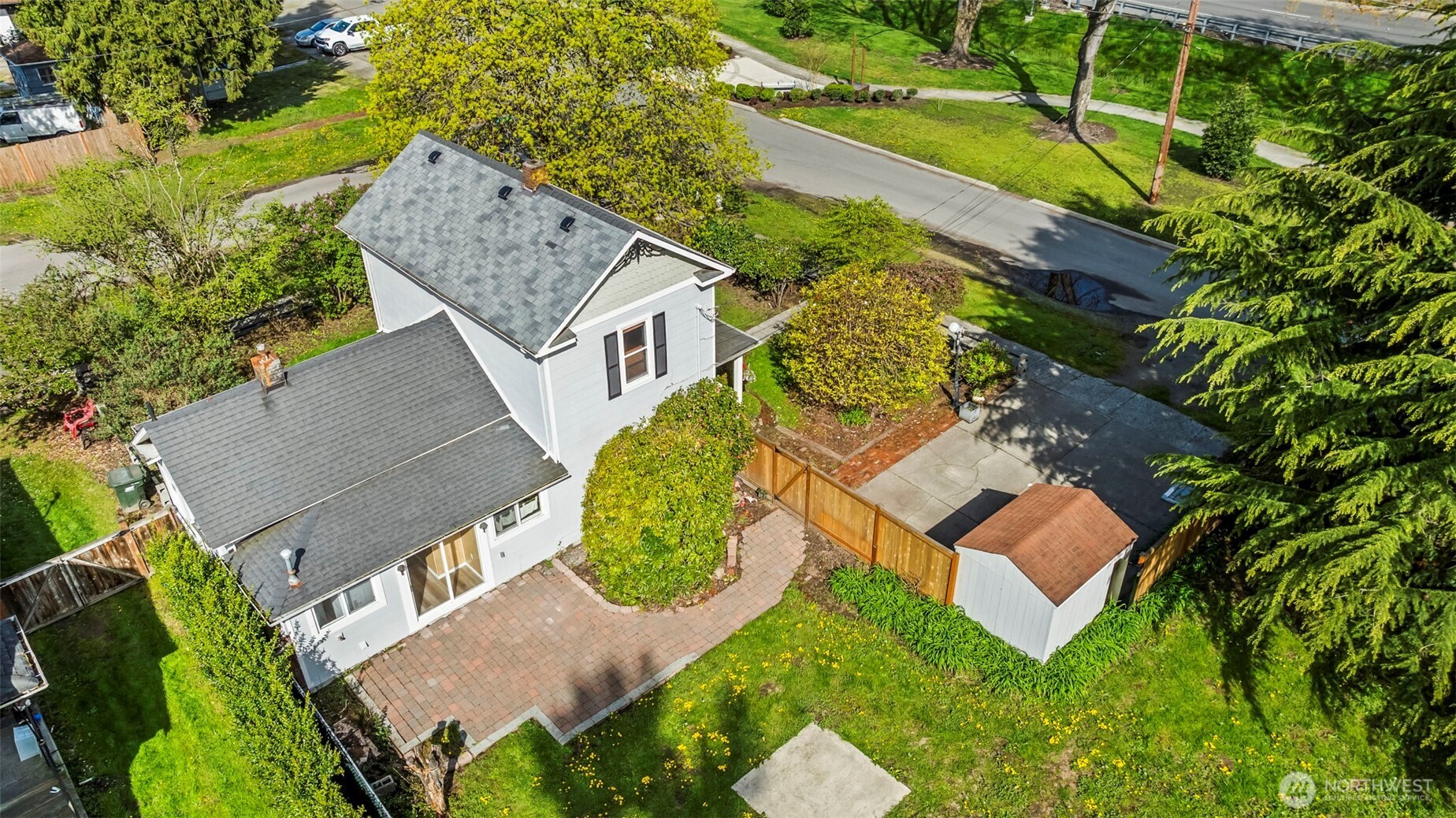624 W Willis Street , Kent, WA 98032