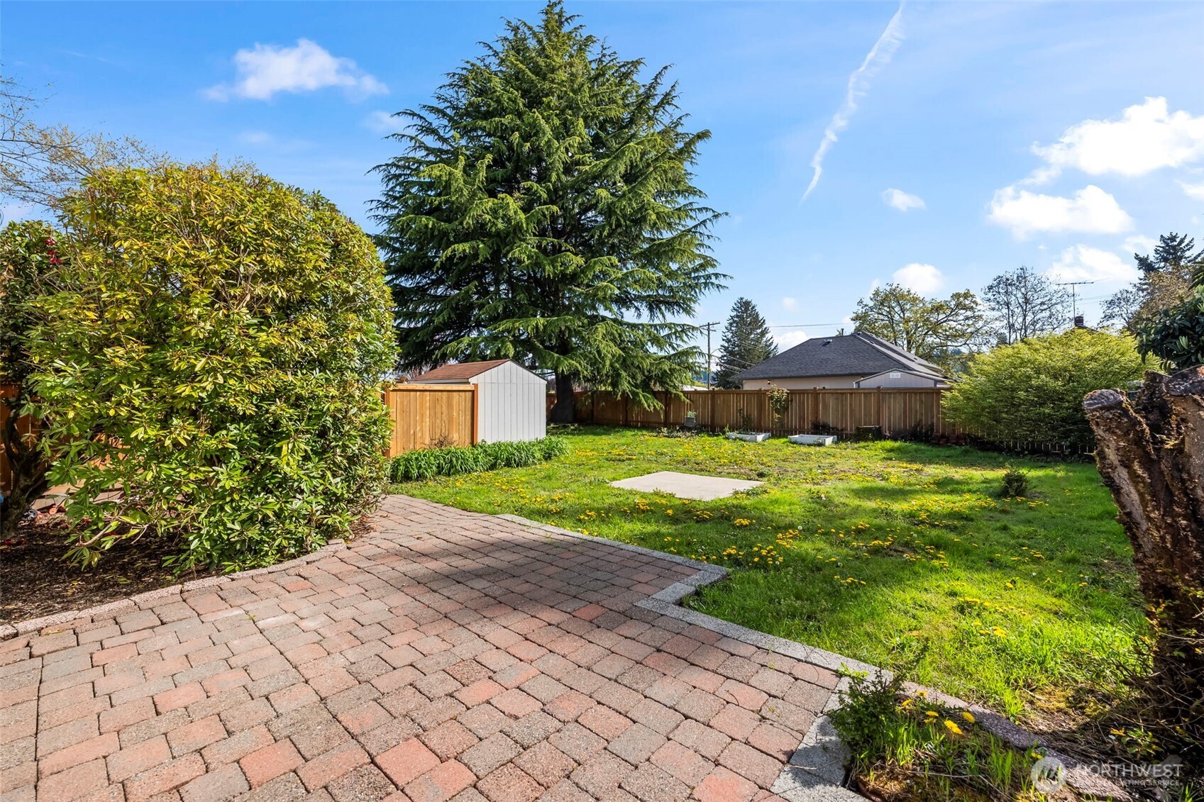 624 W Willis Street , Kent, WA 98032