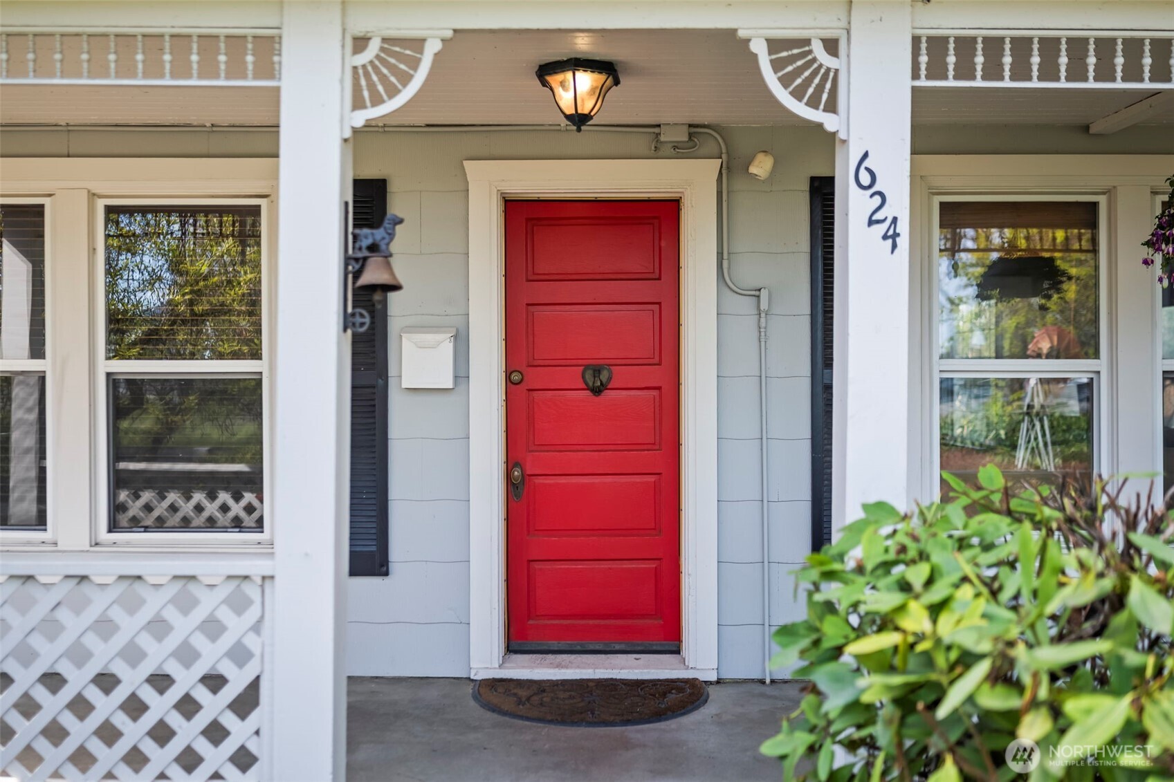624 W Willis Street , Kent, WA 98032