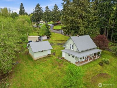 430 Carnine Road , Castle Rock, WA 98611
