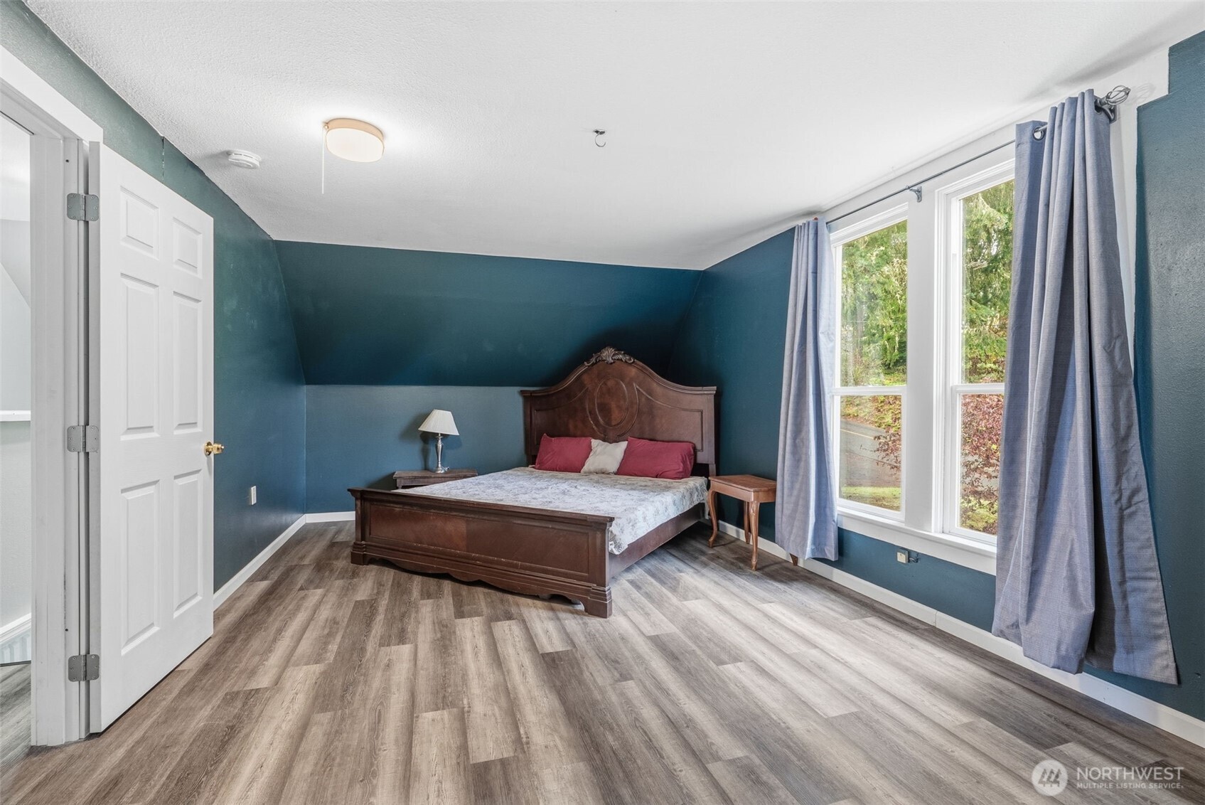 430 Carnine Road , Castle Rock, WA 98611